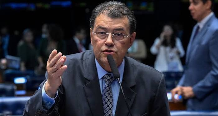 Patrimônio de Eduardo Braga chega a R$ 60 milhões; senador está entre os mais ricos e mais caros do país