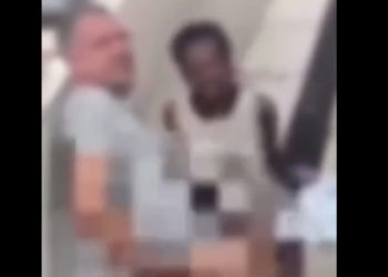Veja vídeo do casal que foi pego fazendo saliências no cemitério 