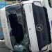 Motorista ferid0 sai da carreta pelo vidro da cabine em Manaus
