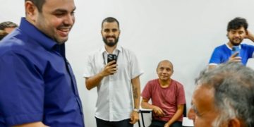 Roberto Cidade cresce e já lidera na intenção de votos em Manaus