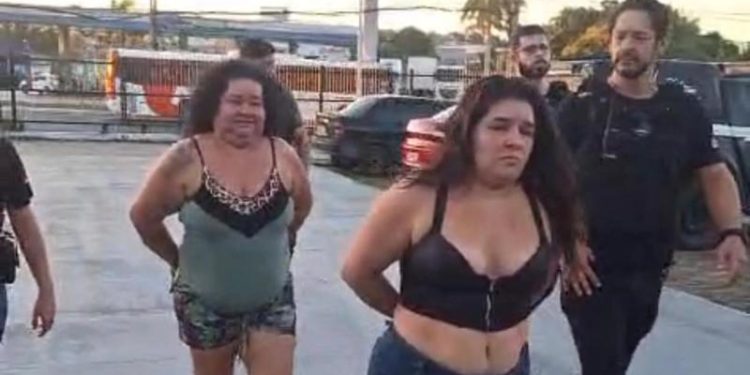 Mulheres pr3sas por tentar m@tar tr@ns em Parintins são mãe e filha; elas teriam se v1ngad0