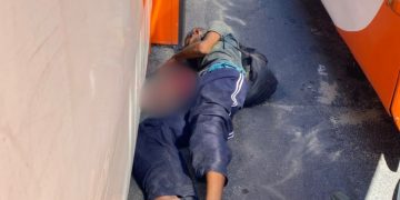 Homem tem braço esmagad0 por ônibus em terminal de integração de Manaus
