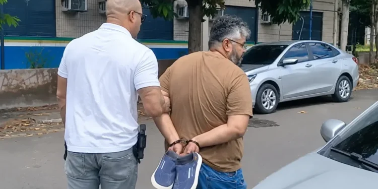 Estelionatár1o com 50 BOs contra ele é pr3s0 após diversos g0lp3s em Manaus