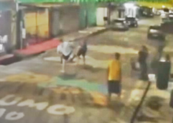 R1ixa antiga termina em m0rte a f@cadas na frente de bar na Zona Leste de Manaus