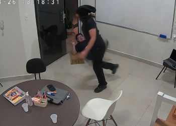 Garoto de 15 anos que e$faque0u professor em Manaus seria filho de professor da Ufam