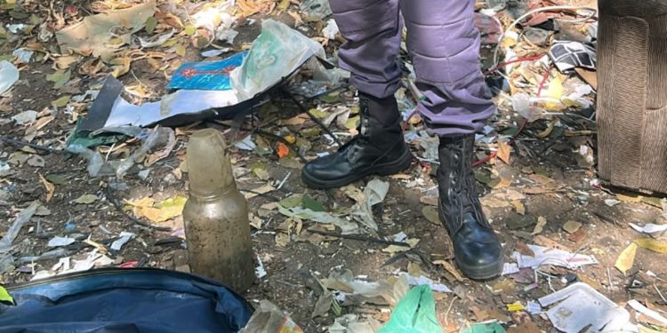 Em Manaus, pote com suposto fet0 assusta moradores, mas polícia faz descoberta inesperada