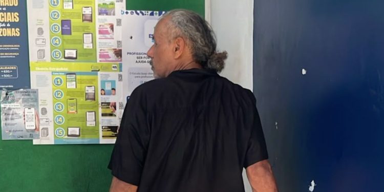 Furto ousado: homem leva arma de guarda municipal e acaba preso em Manaus