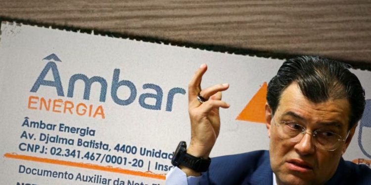 Eduardo Braga, ex-ministro de Minas e Energia e atual senador, é cobrado por silêncio após disparada nas contas de energia