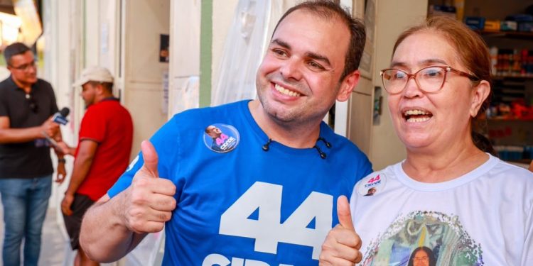 Roberto Cidade leva campanha às ruas do Santo Antônio e reforça compromisso com avanços no Amazonas