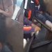 Ônibus da linha 093 passa sobre pé de estudante dentro do T5
