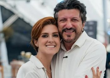 Com doença incurável e fatal, Lito Sousa explica ao filho de 7 anos sobre ciclo da vida, diz esposa