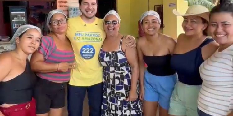 Com adesivaço, Capitão Alberto Neto reforça presença da Tropa do 222 em Cacau Pirêra