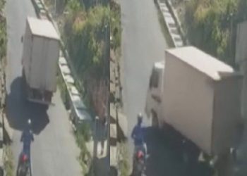 Câmera grava caminhão sem freio “tirando fino” de motoqueiro e quase matand0 pedestre em Manaus