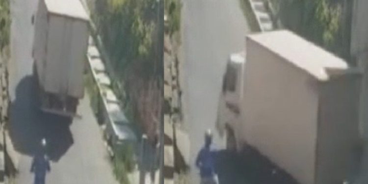 Câmera grava caminhão sem freio “tirando fino” de motoqueiro e quase matand0 pedestre em Manaus