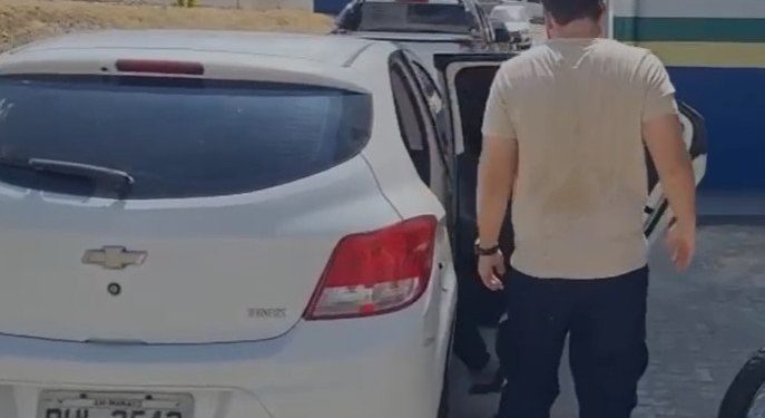 Homem deixa jovem em cárc3re para atividade s3xual para quitar dívida em Manaus