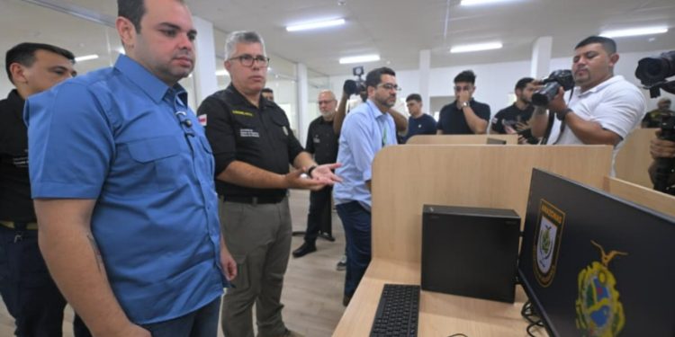 Governador Roberto Cidade acompanha conclusão das obras de modernização do Ciops