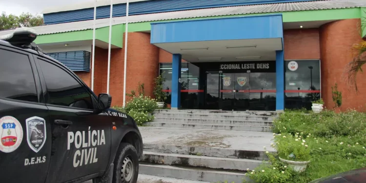 Mulher é pr3sa após ass@ssin@r a própria irmã em discussã0 no bairro Tarumã