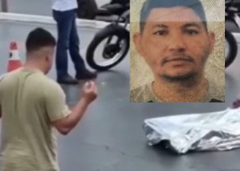 Vídeo: filho se ajoelha e reza diante do corp0 do pai m0rto por atr0pelamento