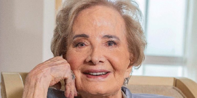 Urgente: m0rre aos 91 anos a atriz Glória Menezes