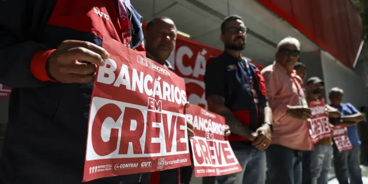 Greve dos bancários em Manaus e todo o Brasil vai durar 24 horas; saiba os bancos