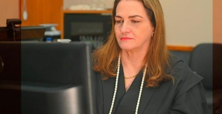 Juíza do TRE-AM suspende pesquisa eleitoral do Instituto Veritá por irregularidades