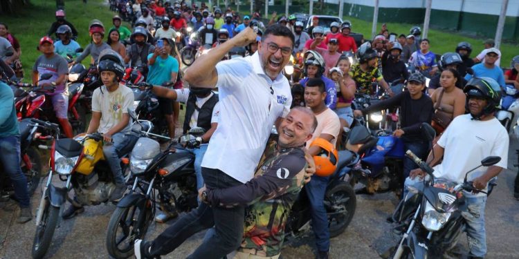 No Alto Solimões, Wilson Lima garante que vai resolver problema do pronto atendimento em Tabatinga