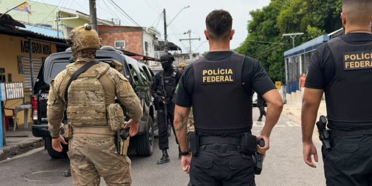 Bandid0s cobram R$ 150 mil para “autorizar” comício da candidatos em Manaus