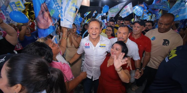 Adjuto Afonso participa de encontro com lideranças e apoiadores no Mauazinho
