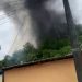 Vídeo: moradores temem que incêndio em terreno na Zona Leste se propague para as casas