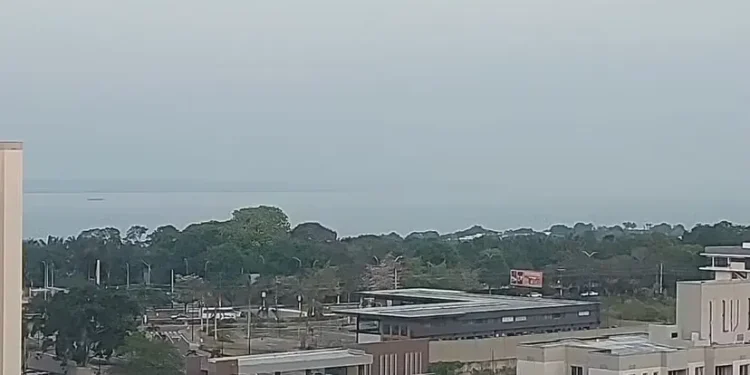 Fumaça volta a encobrir Manaus e qualidade do ar atinge nível ‘péssimo’ nesta quarta-feira (9)