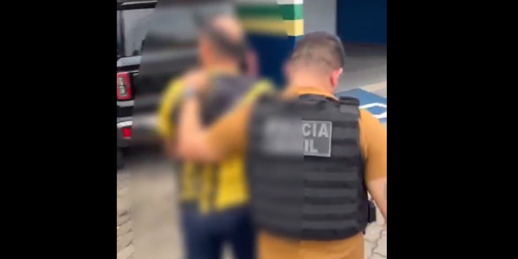 Homem de 49 anos é pr3s0 após tentar m@tar a namorada de 18 em Manaus