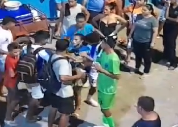 Vídeo: Fim de jogo de futebol em Maués acaba em panc@daria em rodada decisiva