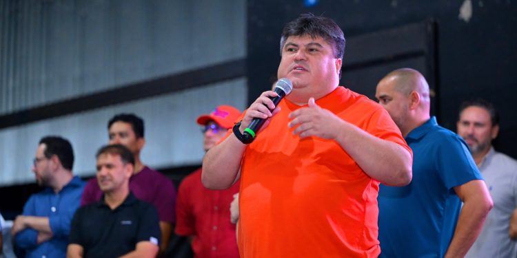 David Reis aparece entre nomes projetados para eleição à Aleam em cenário do Direto ao Ponto