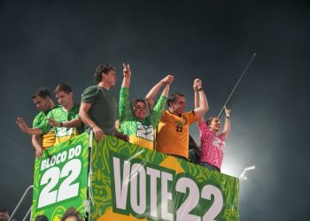 Virada do 22: maior evento da direita do Norte do país impulsiona disputa pelo Governo do Amazonas e coloca Professora Maria a cinco pontos do adversário