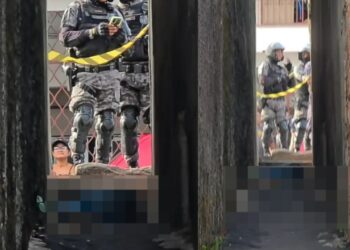 Imagem forte: homem foi amarrad0 antes de ser mort0 hoje à tarde no beco da Compensa