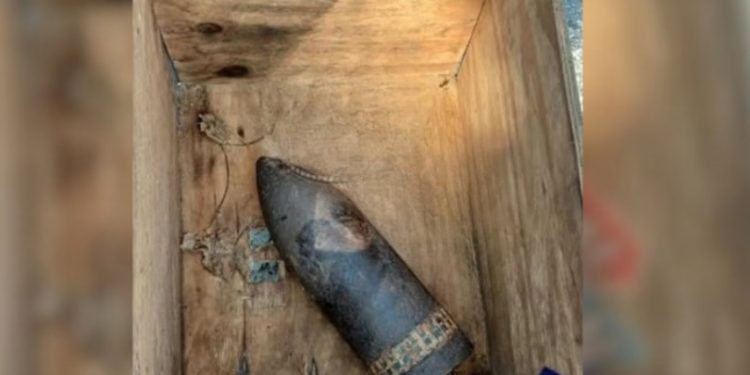 Esquadrão Antibomba é chamado em Iranduba após pescadores levarem artefato para casa