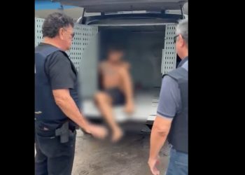 Vídeo: ciumento é pres0 em Manaus após dar vários s0c0s na companheira