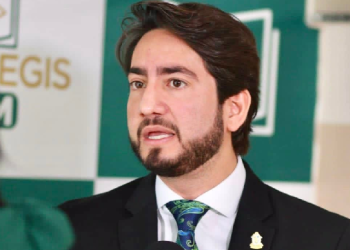 Diego Afonso alcança marca histórica com 112 projetos de lei apresentados em 2026 na Câmara de Manaus