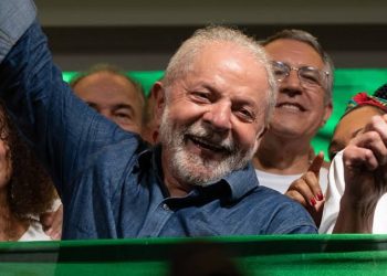 Lula vence em quatro dos cinco países que já fecharam votação no exterior