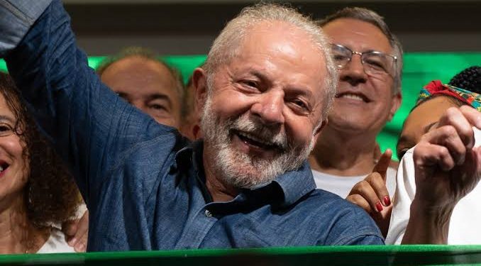 Lula vence em quatro dos cinco países que já fecharam votação no exterior
