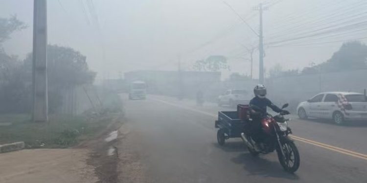 Poluição do ar leva ao cancelamento das aulas municipais presenciais nesta sexta (9)
