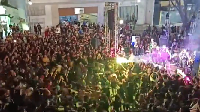 Vídeo: Largo de São Sebastião fica ‘até o tucupi’ de roqueiros em rodinha com direito até a tambaqui