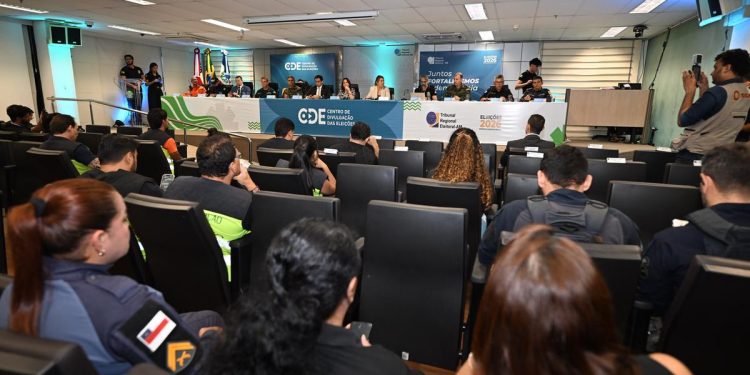 PF prende três e apreende R$ 1,8 milhão em crimes eleitorais no Amazonas