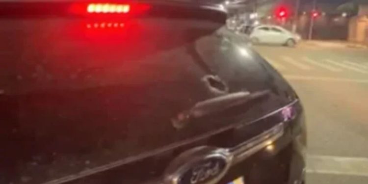 Vídeo: Filho de vereador tem carro atingido por 7 t1r0s durante comemoração da vitória de Lula
